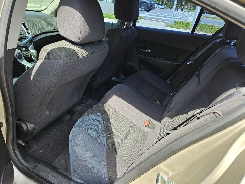 2013 Chevrolet Cruze 1LT - Photo 7
